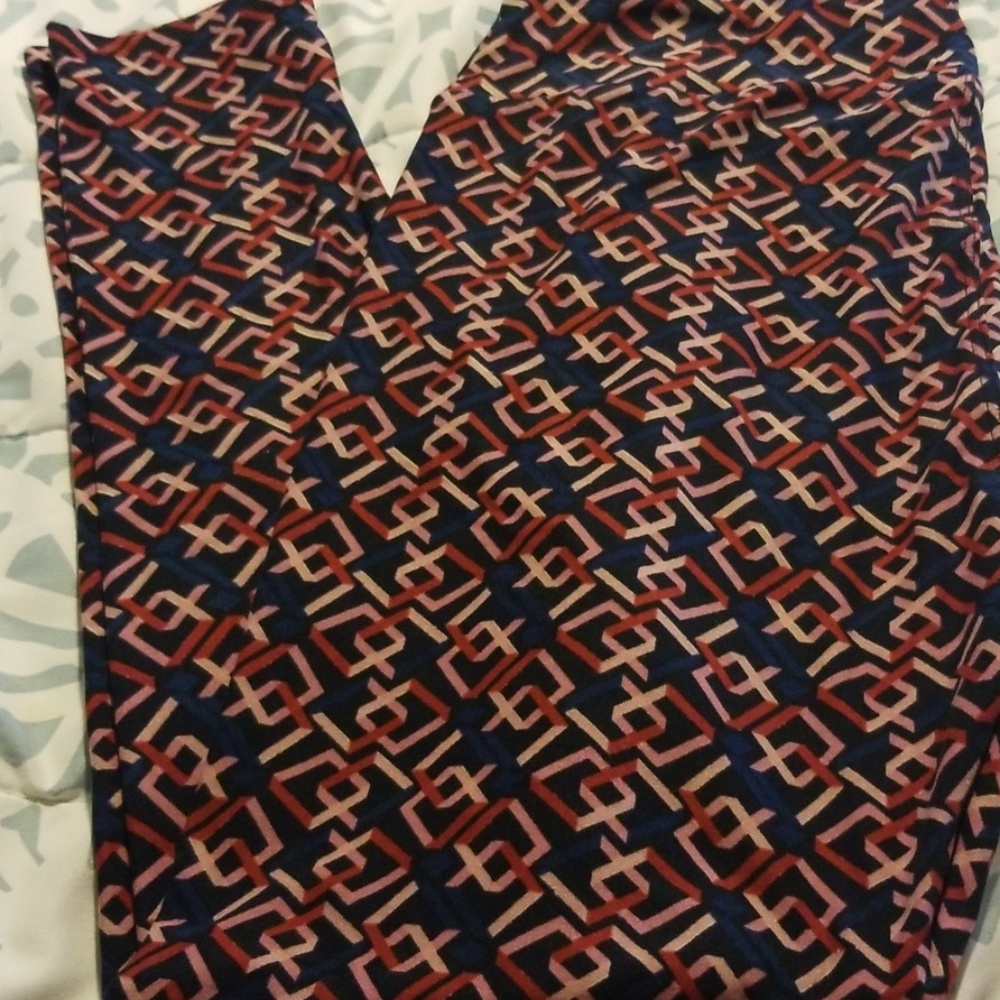 NEW leggings